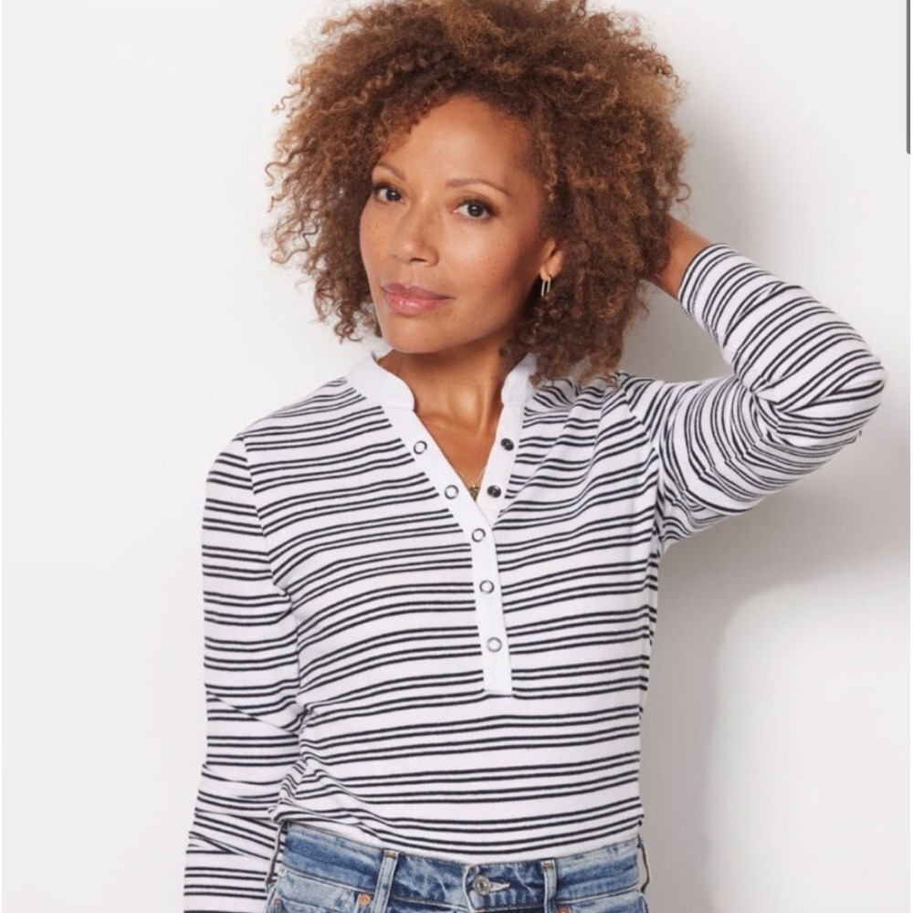 Evereve Milo Black White Striped Ribbed Long Sleeve Henley Top Large